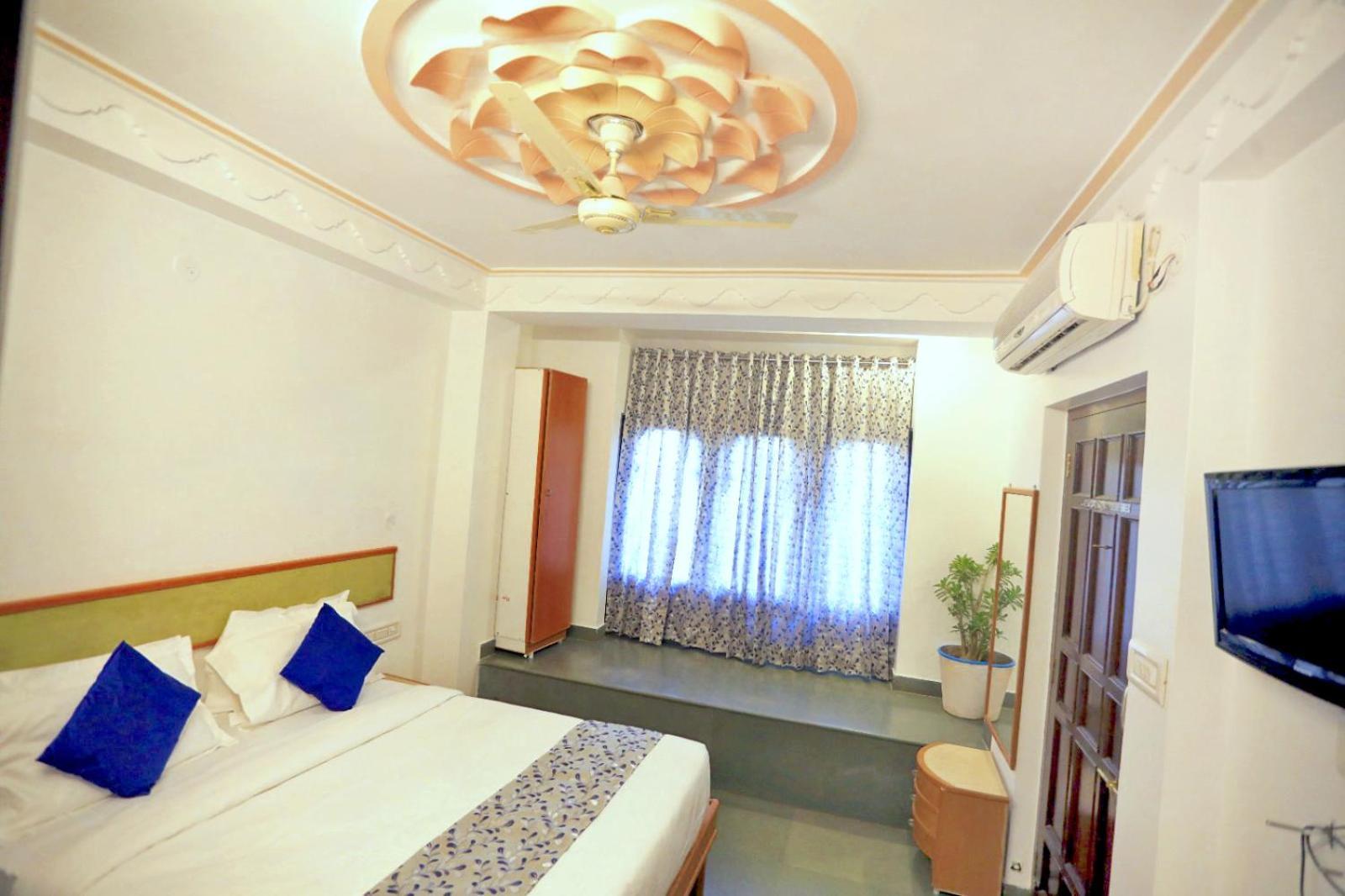 The Kesar Niwas Hotel Udaipur Exterior photo